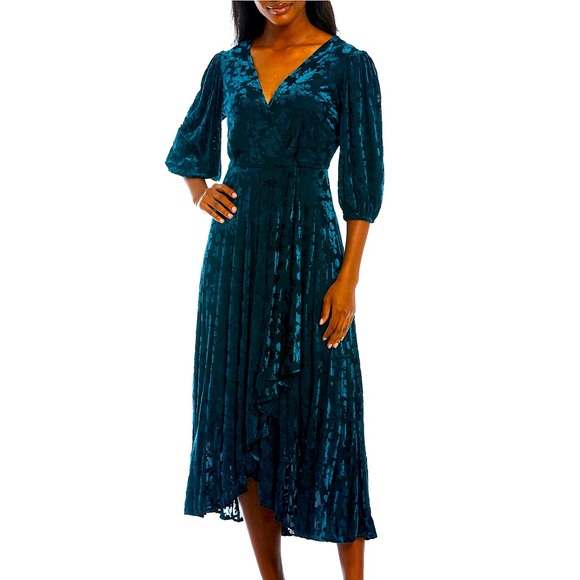 Calvin Klein Dresses & Skirts - Burnout Velvet Surplice V-Neck 3/4 Sleeve Faux Wrap Midi Dress 12
